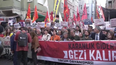 Gezi Eylemlerinin 12. Yılında Taksim'de Anma: Çok Sayıda Gözaltı Var