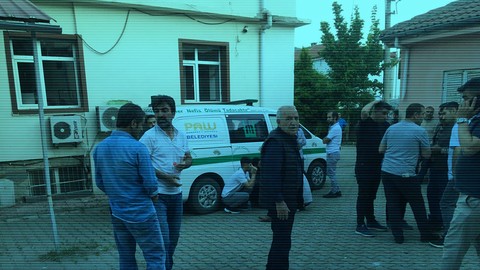 Elazığ'da Korkunç Olay! 14 Yaşındaki Çocuk Dehşet Saçtı: Babasını Öldürdü, Annesini Yaraladı