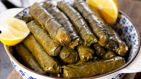 Bayram Öncesi Damak Çatlatan Yaprak Sarmasının Tüyosu Paylaşıldı: Bu Lezzetle Çifte Bayram Yaşayacaksınız