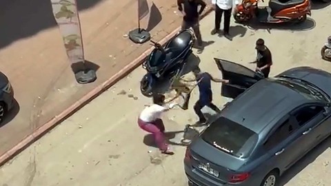 Miras Kavgasında Dayısını Bıçakla Yaraladı