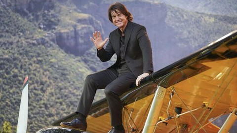 Tom Cruise Guinness Rekorlar Kitabı'nda