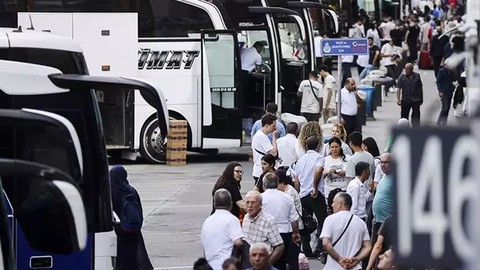 Diyanet'ten Kafaları Karıştıran Açıklama... 'Bayramda Tatile Gitmenin Vebali Var'