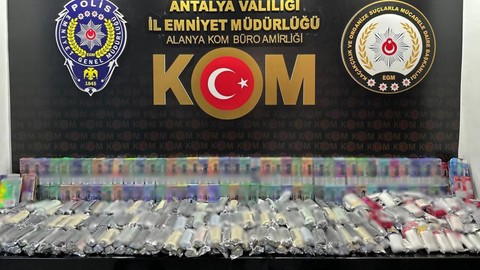 Antalya’da Operasyon: 8 Kişiye Adli İşlem Yapıldı 2 Firari Yakalandı