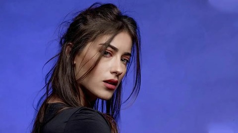 Hazal Kaya'yı Yıkan Ölüm... Acısını Bu Sözlerle Haykırdı