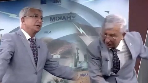 Sosyal Medya Yıkıldı! Profesörden Canlı Yayında Osmanlı Tokadı