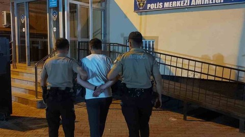 Hakkında 10 Yıl Hapis Cezası Olan Kaçak Hükümlü Yakalandı