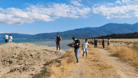 Serinlemek İçin Göle Girdiler, Kayıplara Karıştılar