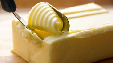 Ünlü Tereyağ Markasının İçinden Çıktı! Tüm Satışlar Durdu, Raflardan Toplatılıyor