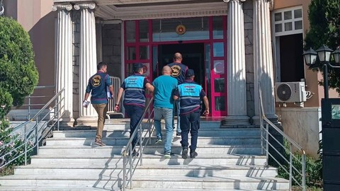 Didim'deki Rüşvet Ağı İfşa Oldu! Hazine Arazilerini...