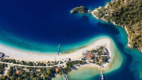 2025 Yazının En Çok Merak Edilen Tatil Ülkeleri Belli Oldu! Türkiye'nin Sıralamasına Çok Şaşıracaksınız