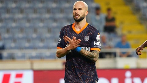 Başakşehir Transferi Resmen Duyurdu
