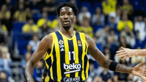 Fenerbahçe'den Yıldız Oyuncu Nigel Hayes-Davis'e Duygusal Veda