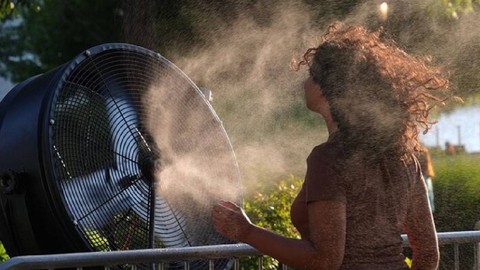 Ne Klima Ne de Vantilatör! Sıcak Havalarda Evi Buz Gibi Yapıyor