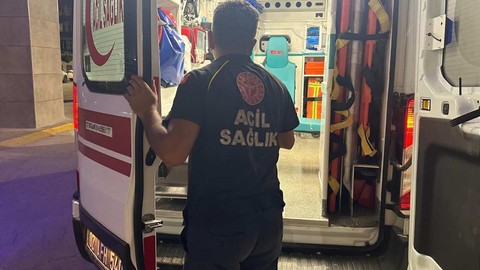 Parkta Düşen Çocuk Yaşam Savaşı Veriyor
