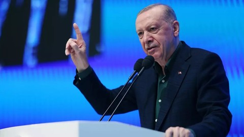 Cumhurbaşkanı Erdoğan Neyi Vurgulamak İstedi? İktidara Yakın Yazar Yazdı, İşte Konuşmanın Şifreleri...