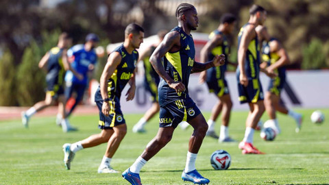 Fenerbahçe Günü Tek Antrenmanla Tamamladı