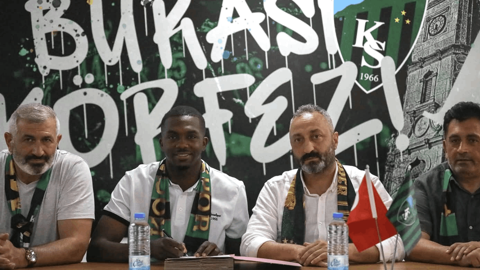 Kocaelispor Dijksteel'i Transfer Etti