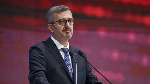 İletişim Başkanı Duran'dan CHP'ye 'Kürsü İşgali' Tepkisi