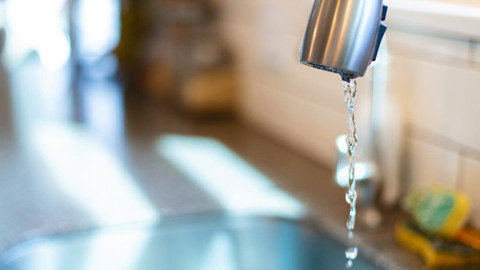 İzmir'de Adım Adım Felakete... Su Kesintisi Artık Her Gün Uygulanacak