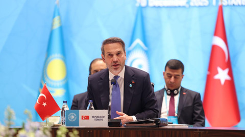 Türk Dünyasına ‘Hazar’ Teklifi! Enerji ve Tabii Kaynaklar Bakanı Bayraktar: Hazar’ın Türk Dünyasını Birleştirmesini Sağlamalıyız