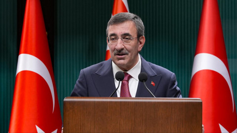 Cumhurbaşkanlığı Koltuğu Cevdet Yılmaz'a Emanet