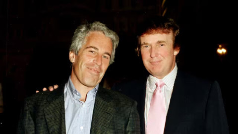 Jeffrey Epstein'in Kasasından Trump Çıktı! ABD'yi Sallayan Fotoğraflar...
