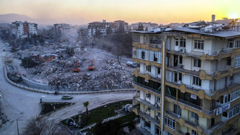 51 Kişiye Mezar Olan Furkan Apartmanı'nın Firari Sanıkları Hakkındaki Yakalama Kararı Kaldırıldı