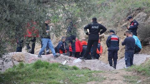 Kan Donduran Olay! Define Aramak İçin Kazdığı Tünelden Cesedi Çıktı