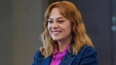 Dizisi Final Yapmıştı! Ünlü Oyuncu Demet Evgar Yeni Sektöre Atılıyor