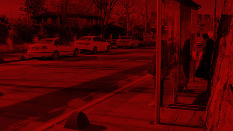 1 Aylık Bebeği Otobüs Durağına Bırakmışlardı: Anne ve Anneanne Gözaltında