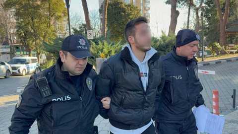 Lise Öğrencisinin Boynuna Bıçak Dayayan Üniversite Öğrencisi Tutuklandı