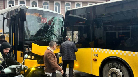 Beykoz’da 2 İETT Otobüsü Kafa Kafaya Çarpıştı! Yaralılar Var