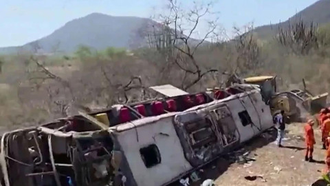 Brezilya'da Otobüs Faciası! 16 Ölü, 44 Yaralı