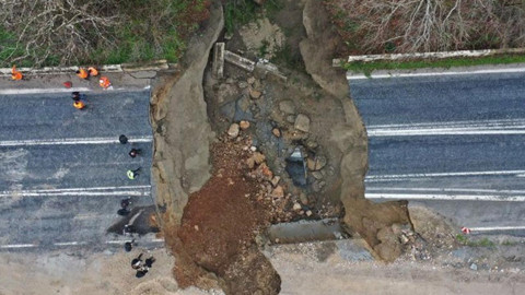 İzmir’de Sağanak Faciası: Selçuk-Aydın Kara Yolunda Çökme