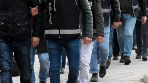 Vergi Müfettişlerine FETÖ Operasyonu: Gizli Hatlar Çözüldü, 52 Kişi Tutuklandı