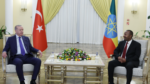 Cumhurbaşkanı Erdoğan Etiyopya'da: Zirvede 1 Milyar Dolarlık Ticaret Hedefi