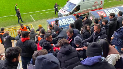 Maçta Korku Dolu Anlar! Antrenör Bir Anda Yere Yığıldı