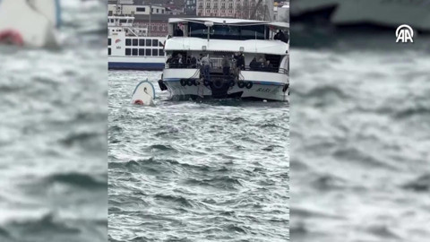 Vapur Balıkçı Teknesine Çarptı, Bir Kişi Denize Düştü