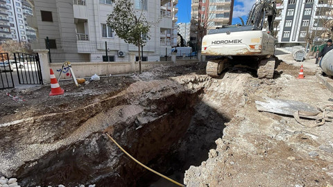 Şanlıurfa’da Altyapı Çalışması Sırasında Göçük! 2 İşçi Yaralandı