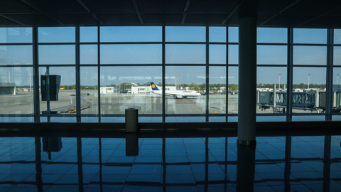 Orta Doğu Uçuşlarında Alarm Devam Ediyor: Bakan Uraloğlu Tarih Verdi, 5 Ülke Listede, Hepsi İptal