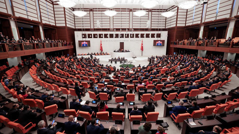 Özgür Özel Dahil Dört Vekilin Dokunulmazlık Dosyası TBMM'de