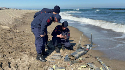 Sahilde Parçalanmış İHA Bulundu