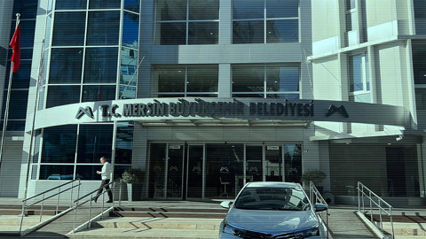 Mersin Büyükşehir Belediyesi'ne Operasyon: Özel Kalem Müdürü Doğukan Uyan Gözaltında