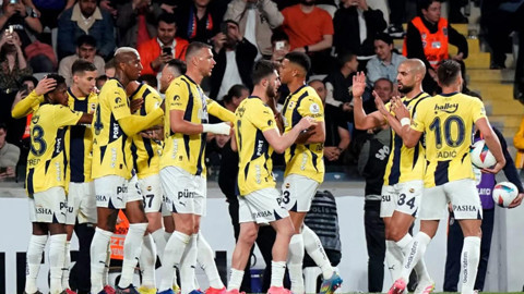 Fenerbahçe'den Real Betis'e Kiralanan Sofyan Amrabat Geri Dönüyor