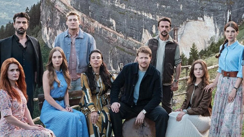 Taşacak Bu Deniz Setinde Bomba Aşk İddiası: Set Aşkı Gerçek mi Oldu?