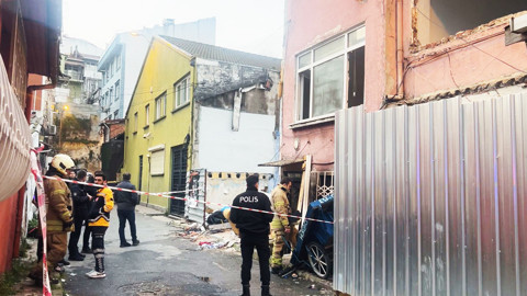 Beyoğlu'nda Korkunç Yangın: Alevlerin Arasında Kalan 2 Yaşındaki Bebek Öldü