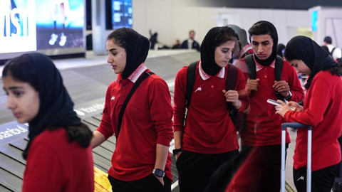 İltica Krizi Sonrası Rota Türkiye! İran Kadın Milli Takımı Iğdır’a İndi