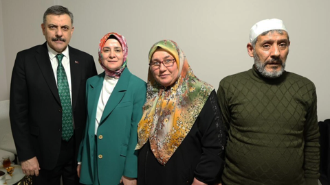 Umre Hayalini Gerçekleştirmişti: Bakan Çiftçi’den Duygulandıran Ziyaret