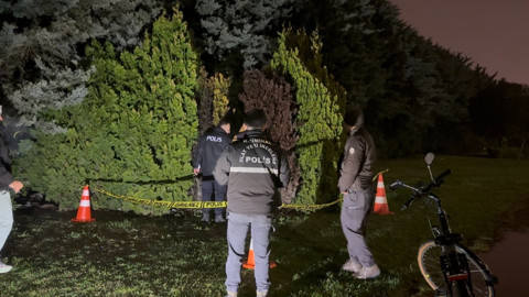 İstanbul'da Parkta Ceset Bulundu