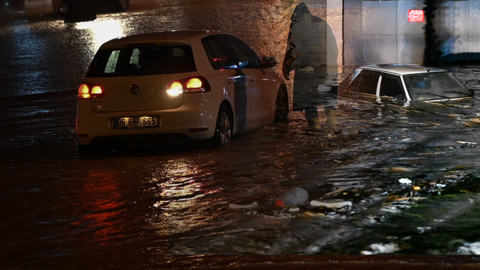 Osmaniye'yi Sağanak Vurdu, Dereler Taştı! 2 Can Kaybı